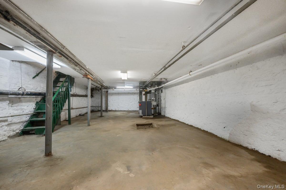 308 Pleasant Avenue – For Sale photo 17