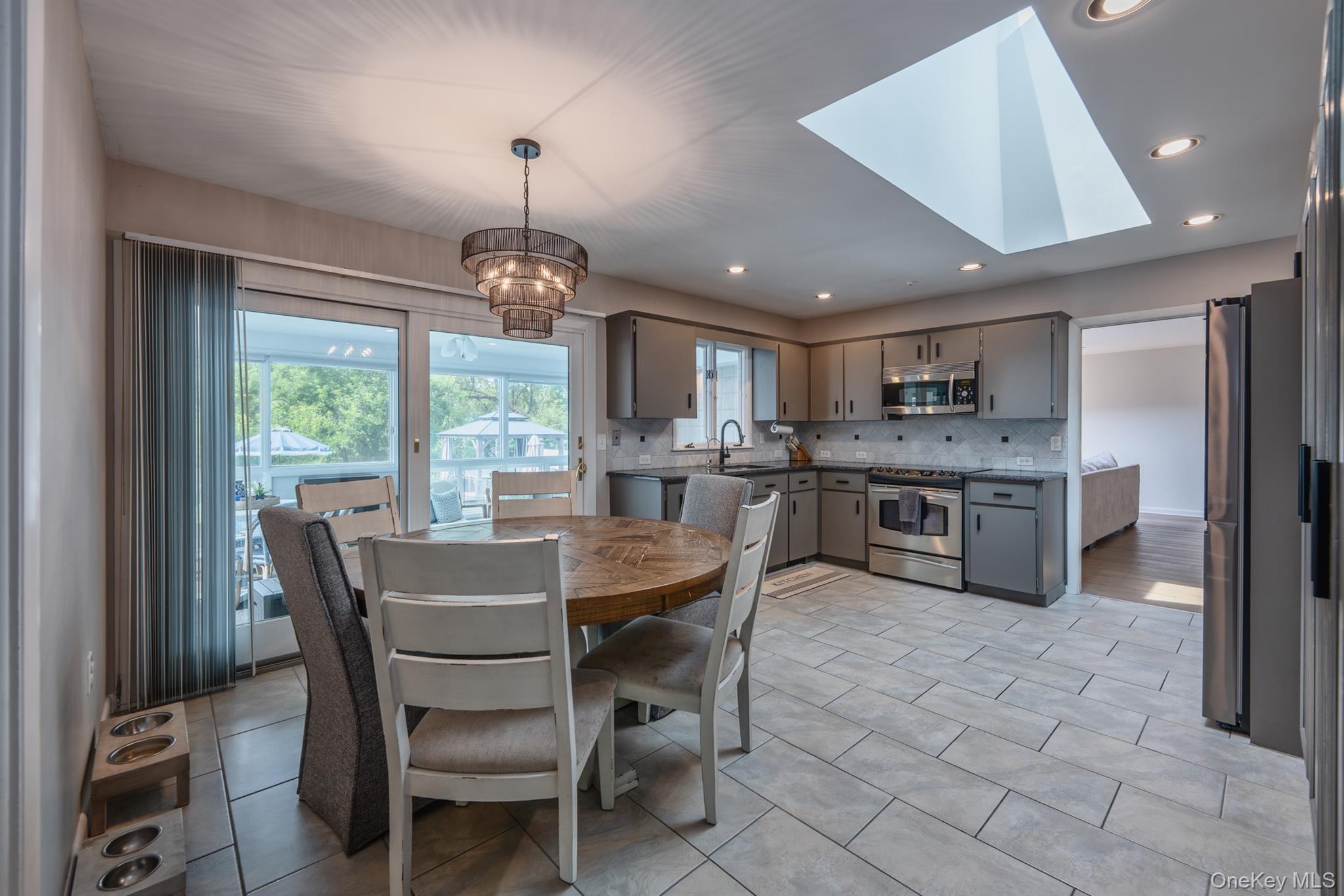 150 Jeffrey Lane – For Sale photo 16