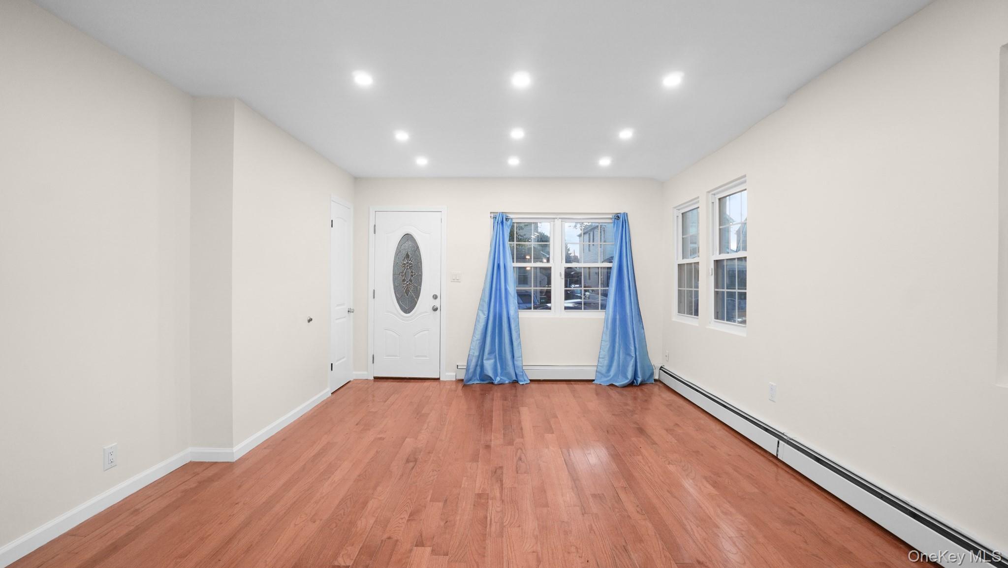 117-21 201st Place – For Sale photo 6