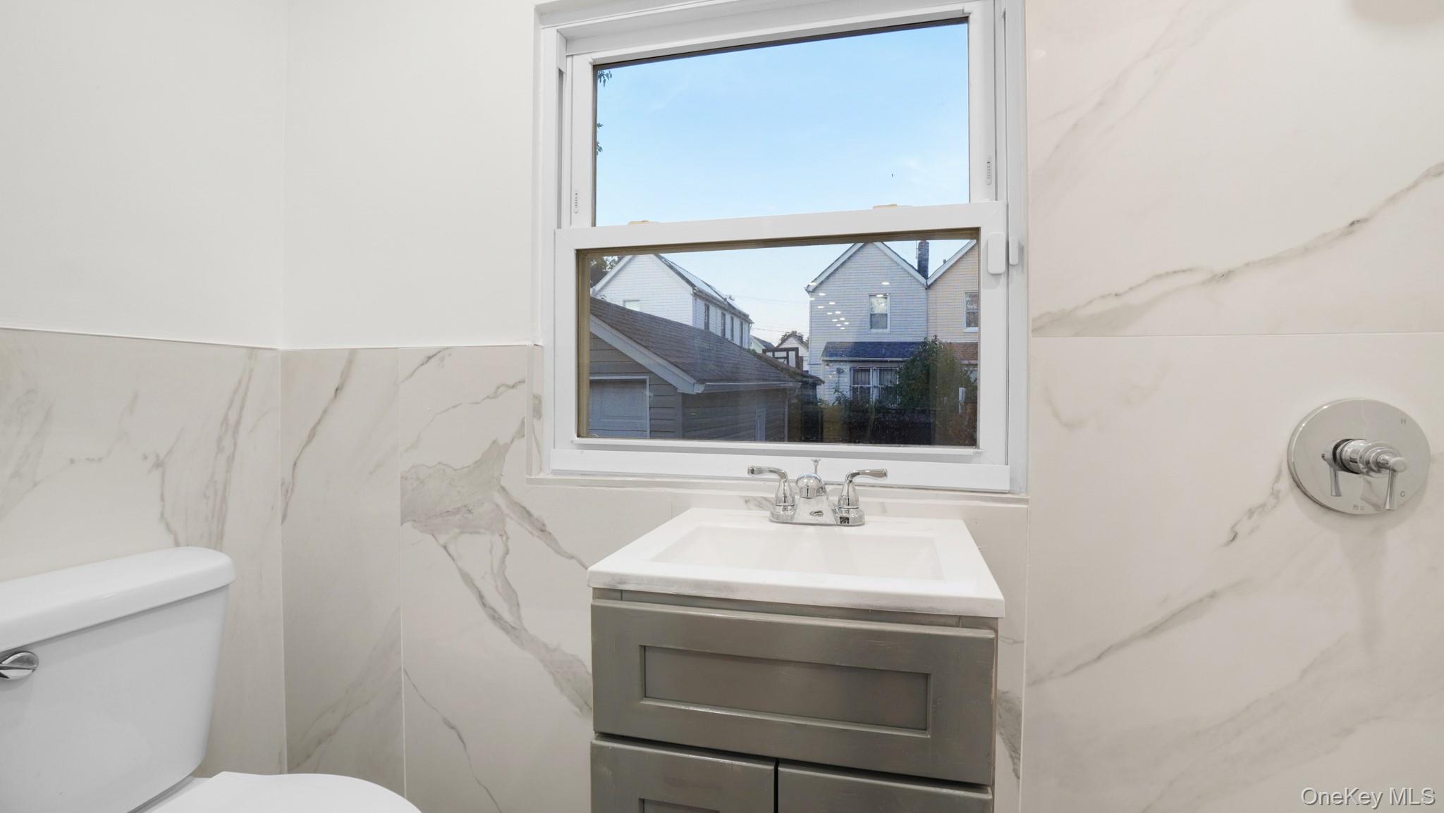 117-21 201st Place – For Sale photo 9