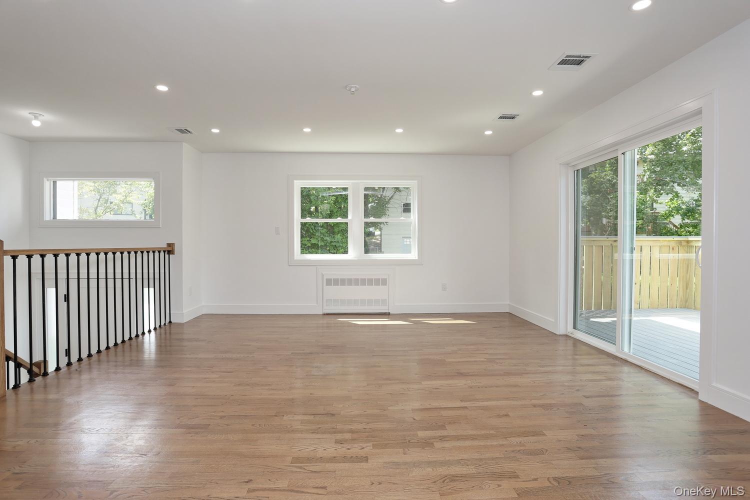 38 Singer Avenue – For Sale photo 5