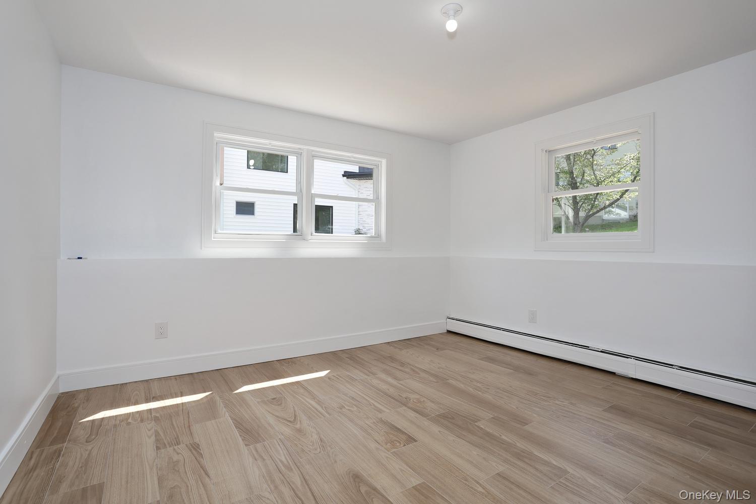 38 Singer Avenue – For Sale photo 35