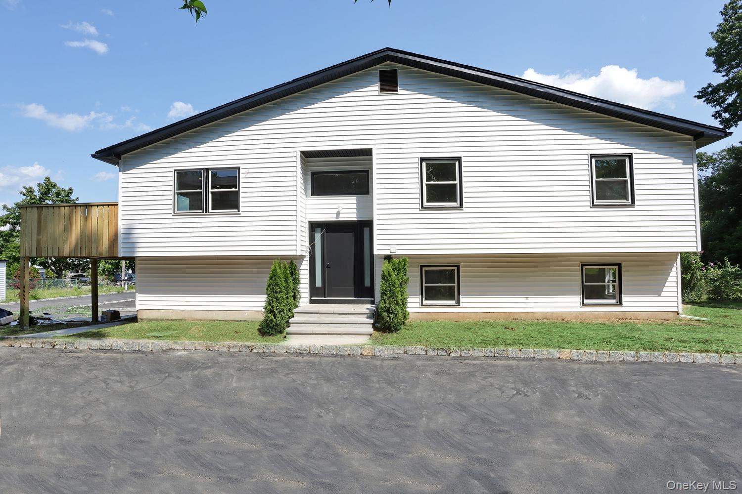 38 Singer Avenue – For Sale