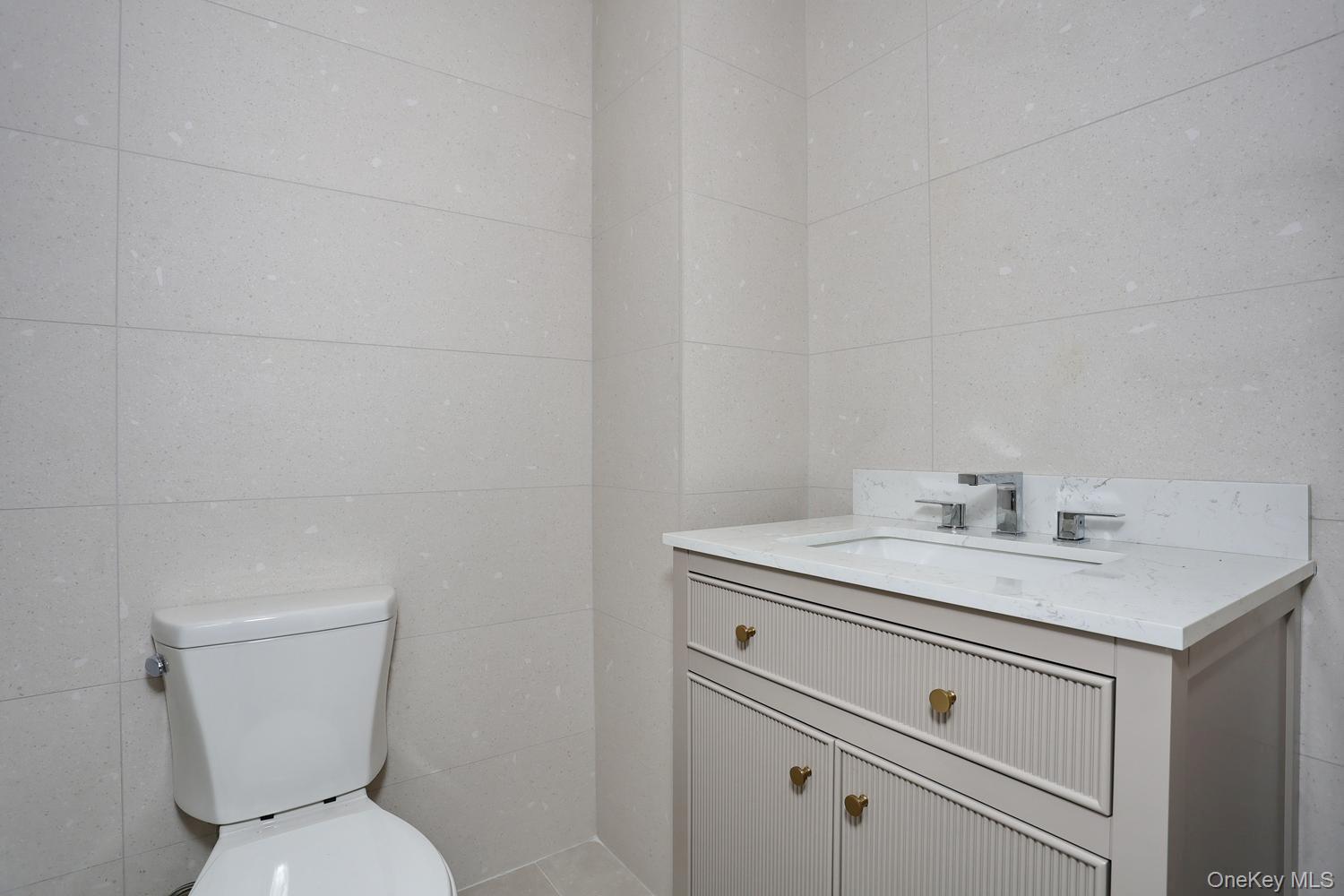 38 Singer Avenue – For Sale photo 17