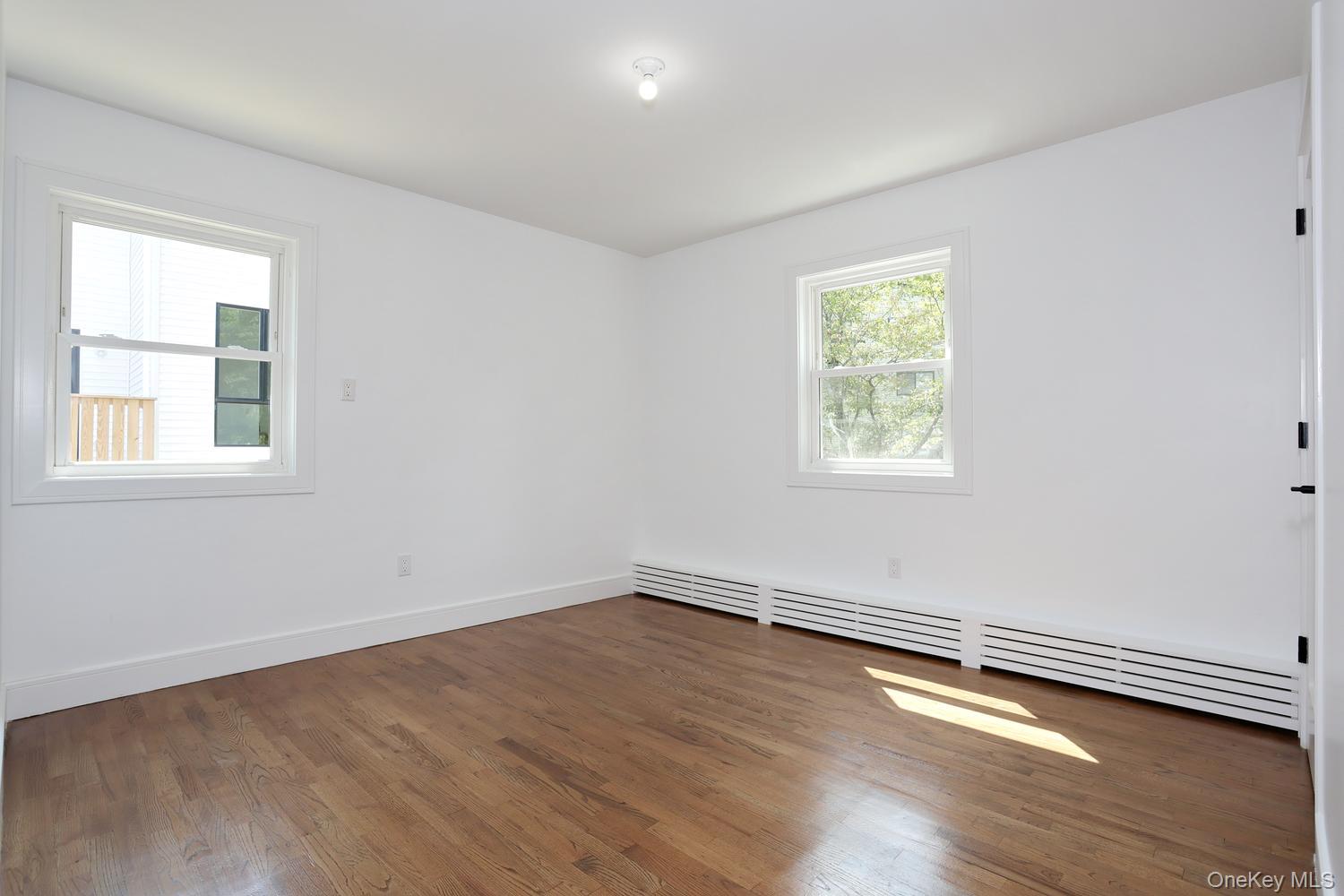 38 Singer Avenue – For Sale photo 24