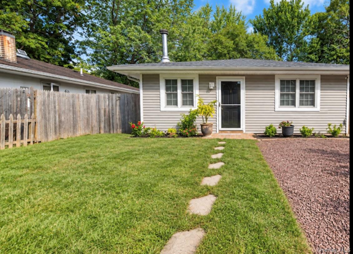 69 Mastic Boulevard – For Sale photo 2