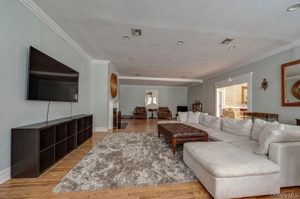 45 S Penataquit Avenue – For Sale photo 17