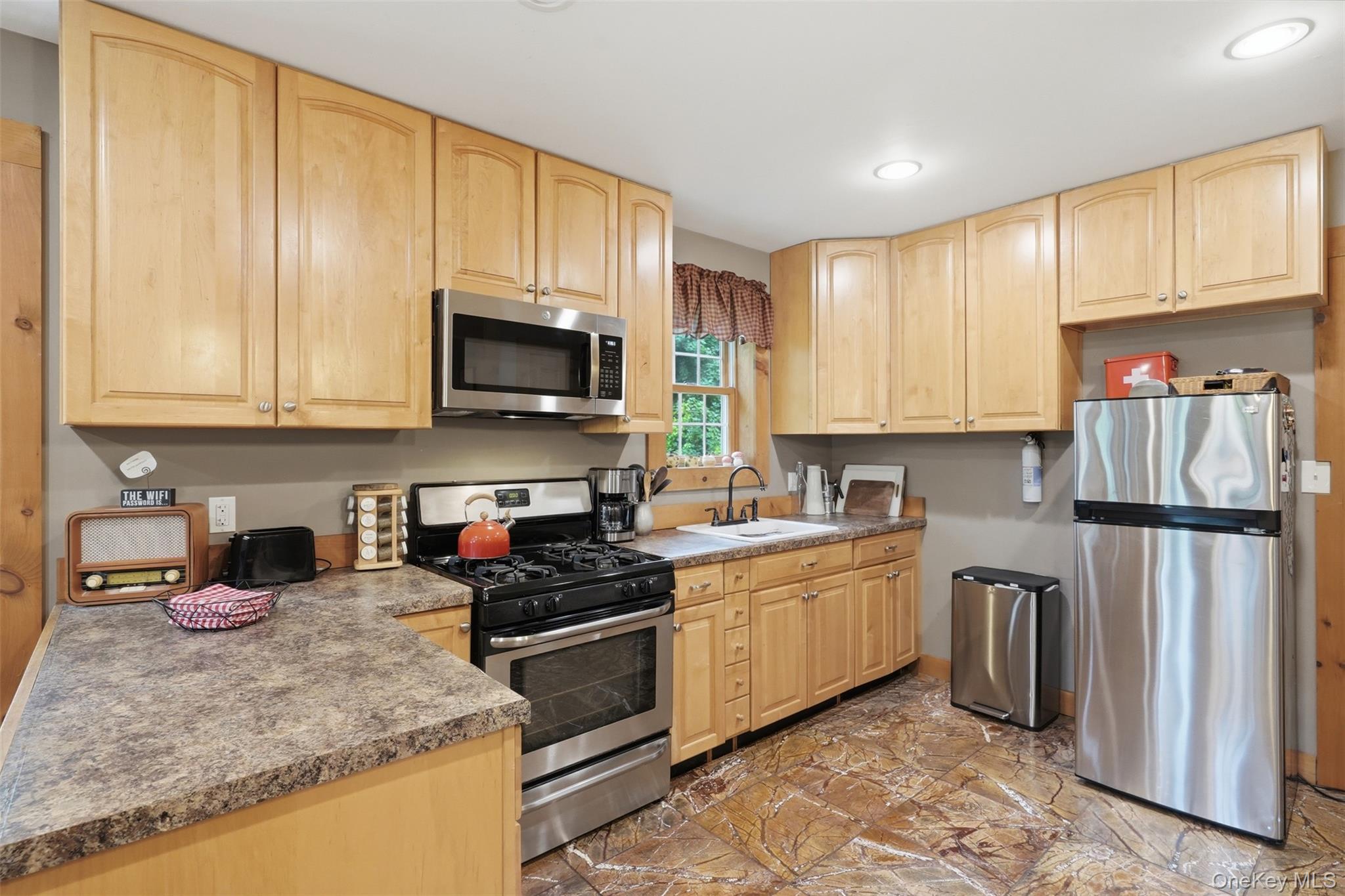 8 S Ohioville Road – For Sale photo 9