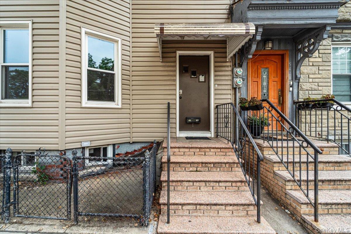 54-18 Nurge Avenue – For Sale photo 2