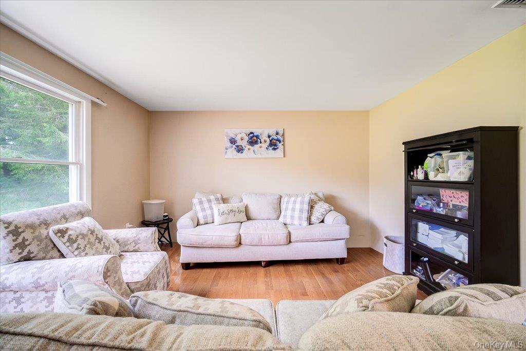 46 Harmony Hill Road – For Sale photo 5
