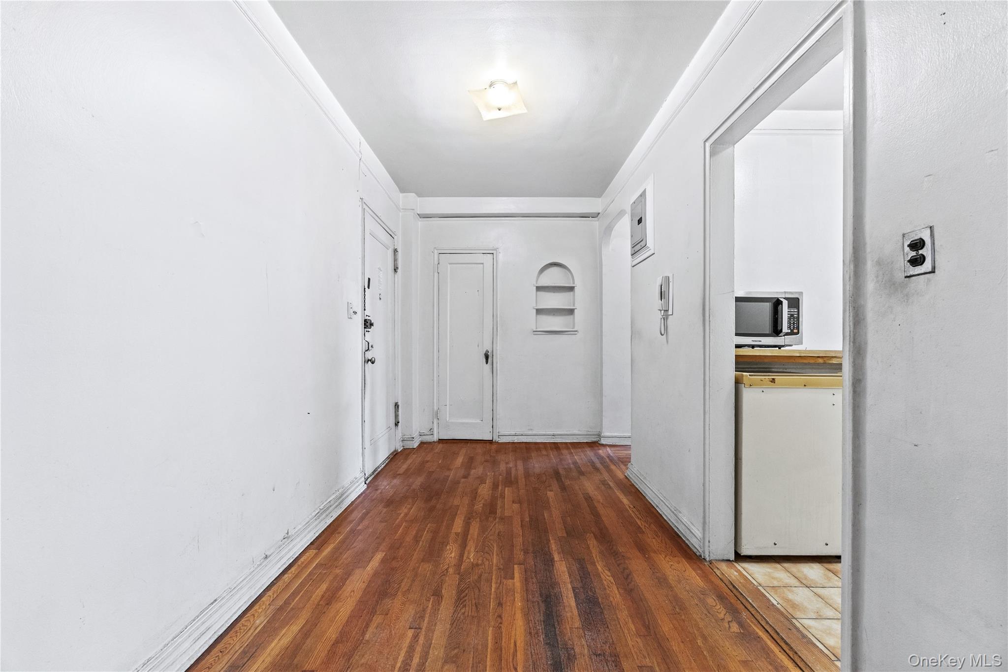 65-36 Wetherole Street, Unit 503 photo 2