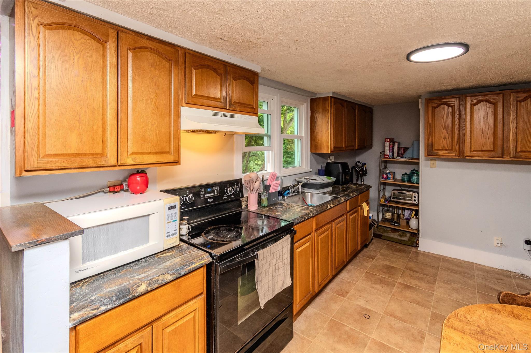 120 Vineyard Avenue – For Sale photo 7