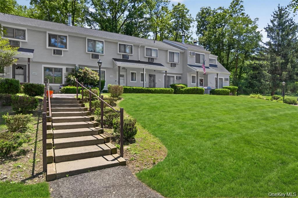607 Mountain Laurel Drive – For Sale