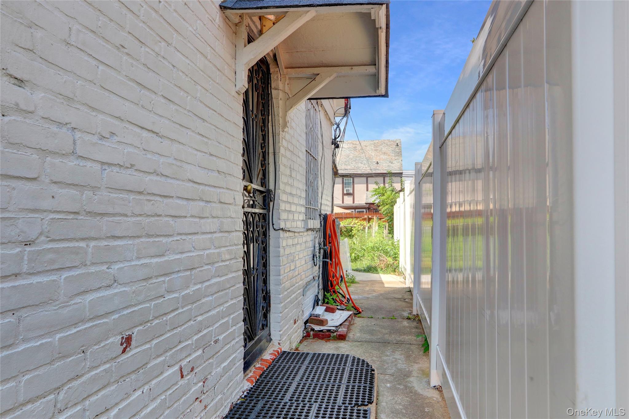 11646 233rd Street – For Sale photo 18