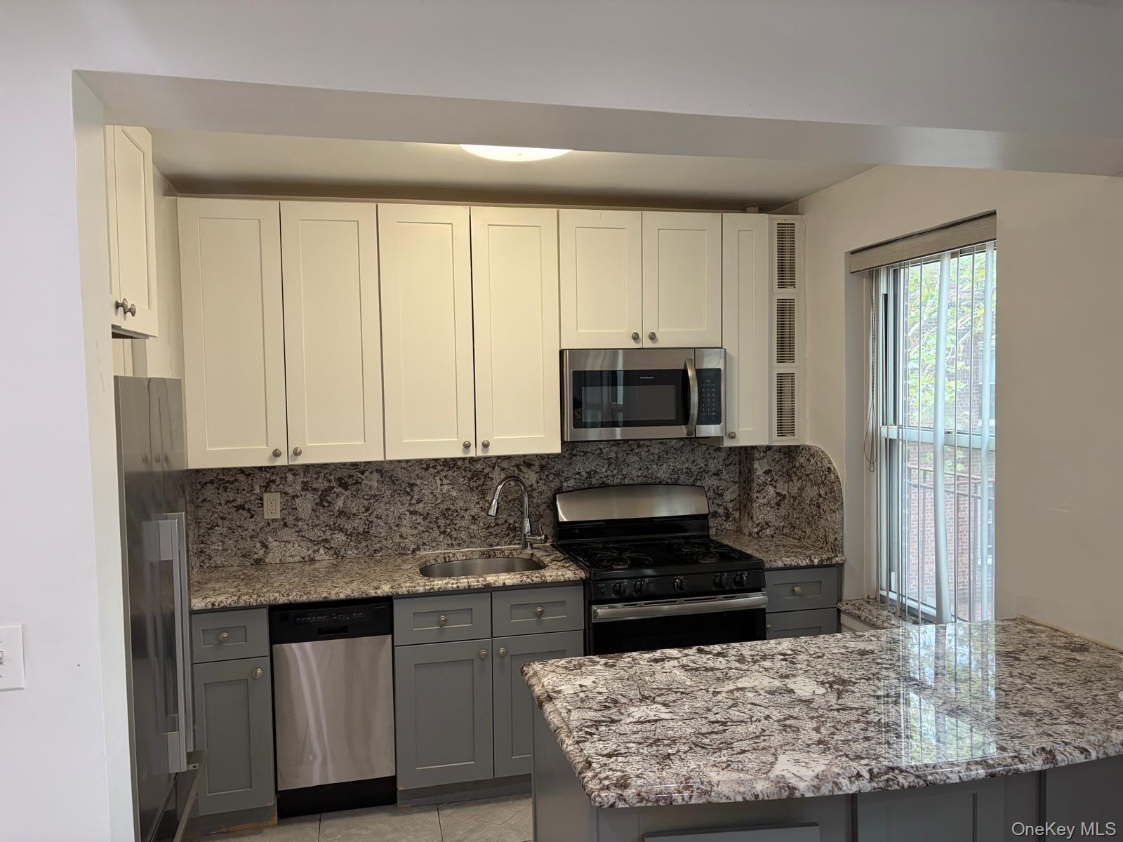 141-39 79th avenue – For Rent photo 6