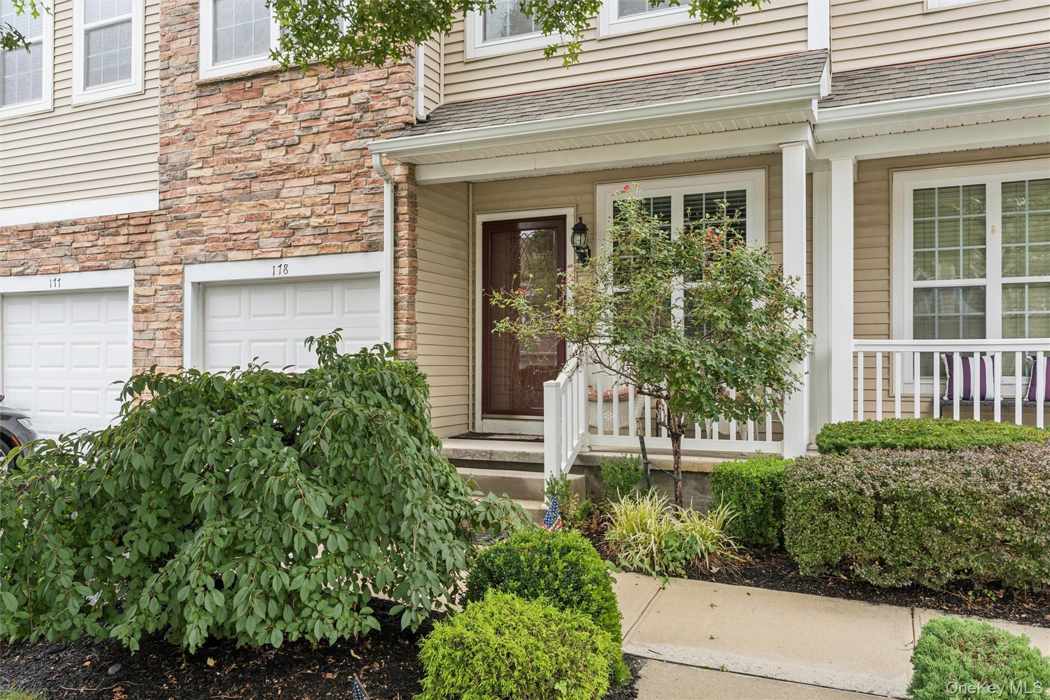 178 Southampton Drive – For Sale photo 2