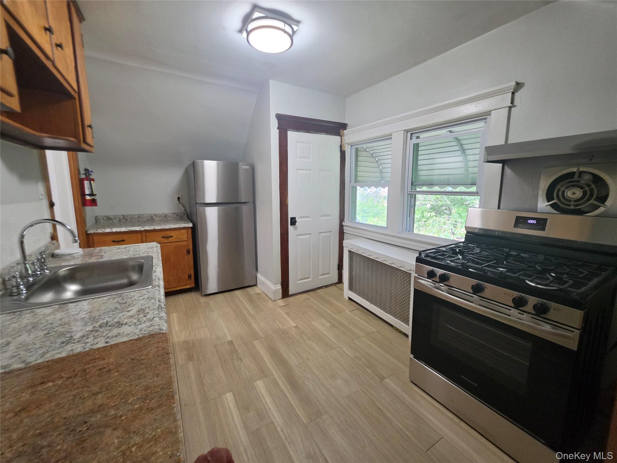 81 Waring Place, Unit 3 photo 4