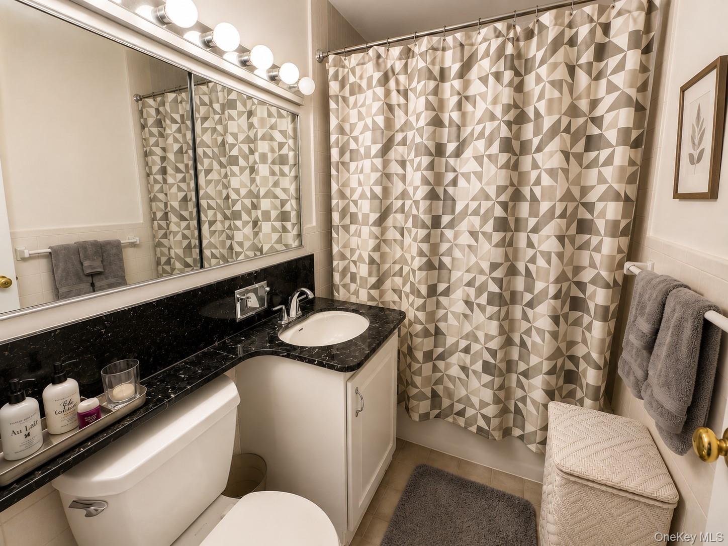 18-15 215th Street, Unit 2L photo 7
