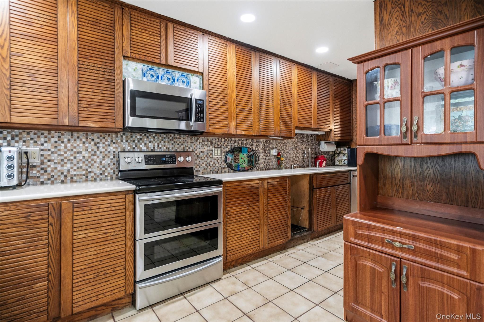 411 8th Street – For Sale photo 13