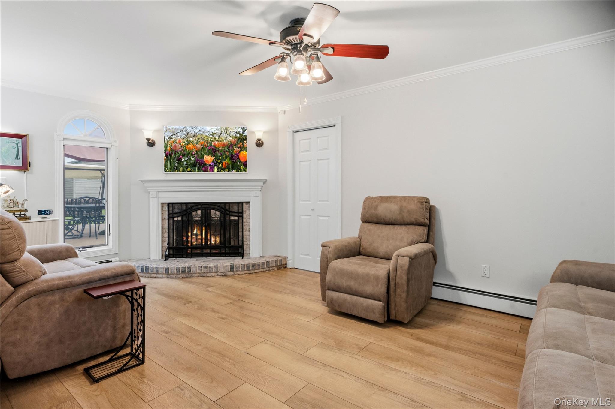 411 8th Street – For Sale photo 5