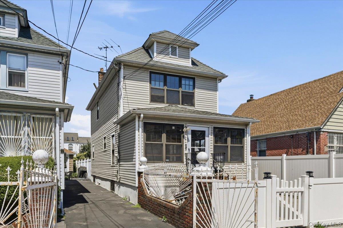 21825 104 Avenue – For Sale photo 2
