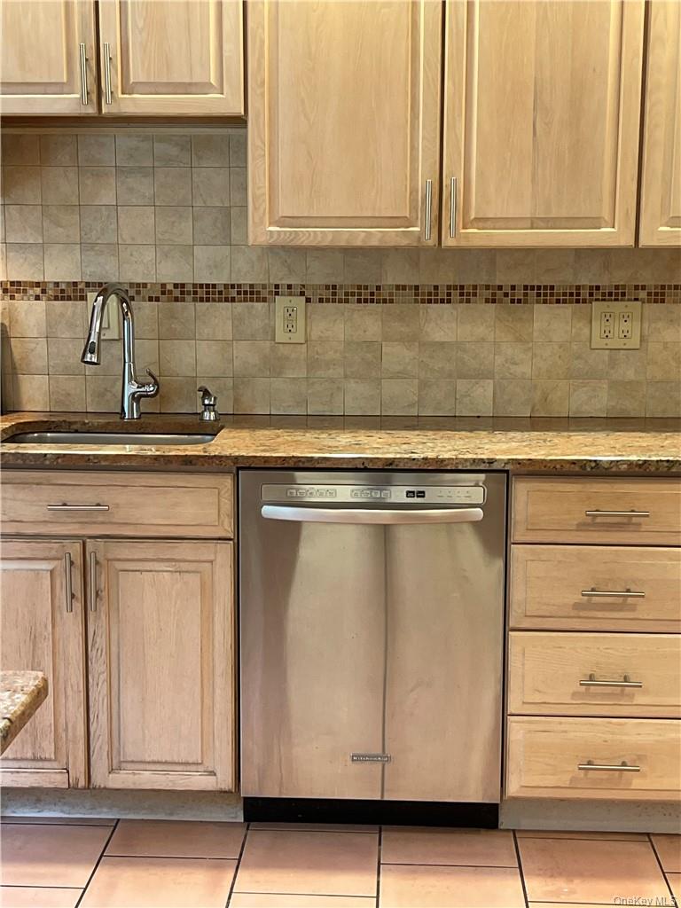 55 Montebello Road – For Sale photo 11