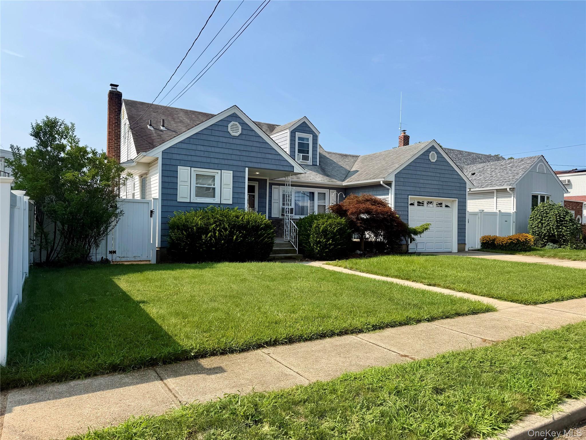 62 Bernard Street – For Sale