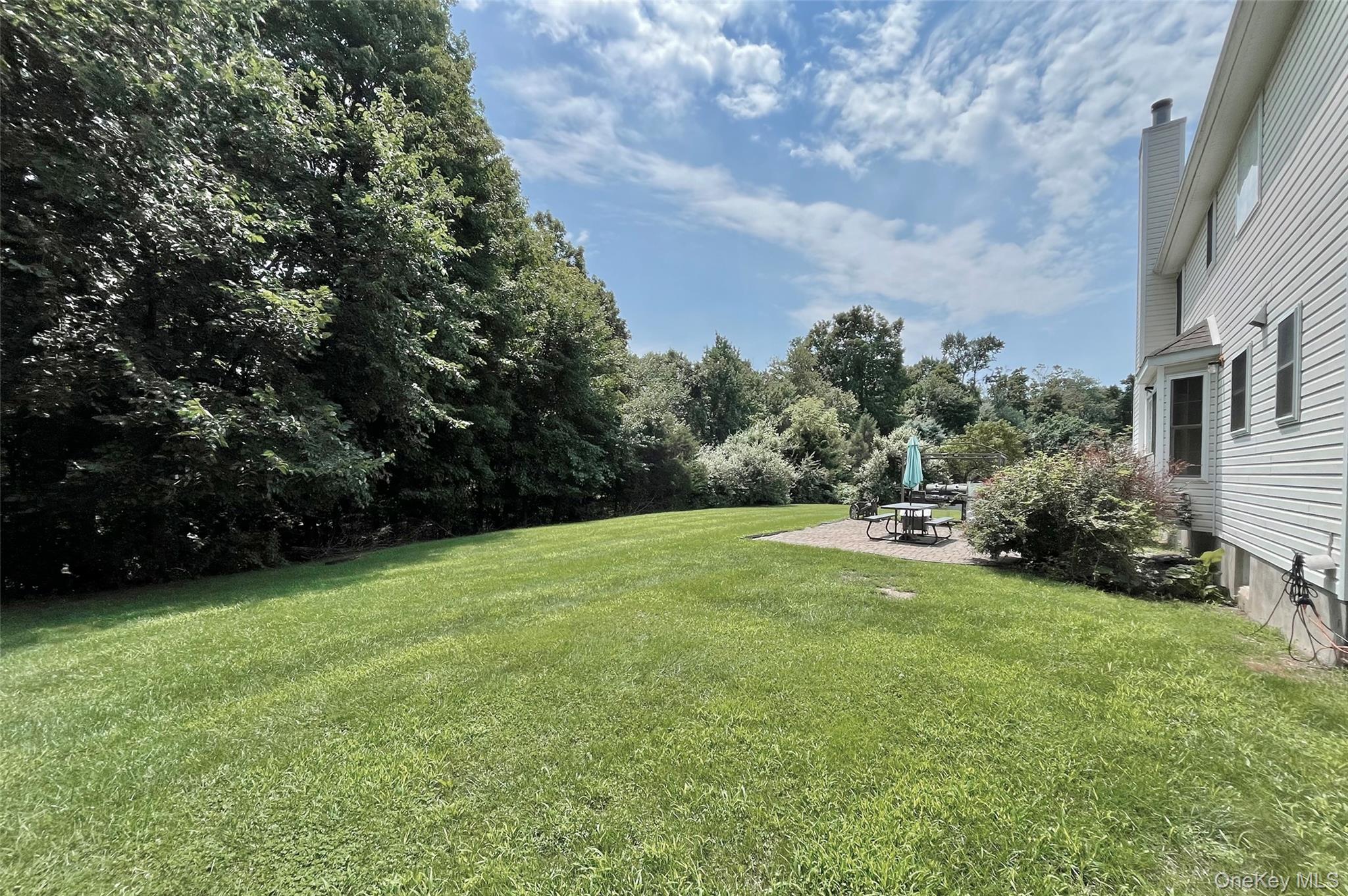 7 Frances Lane – For Sale photo 38