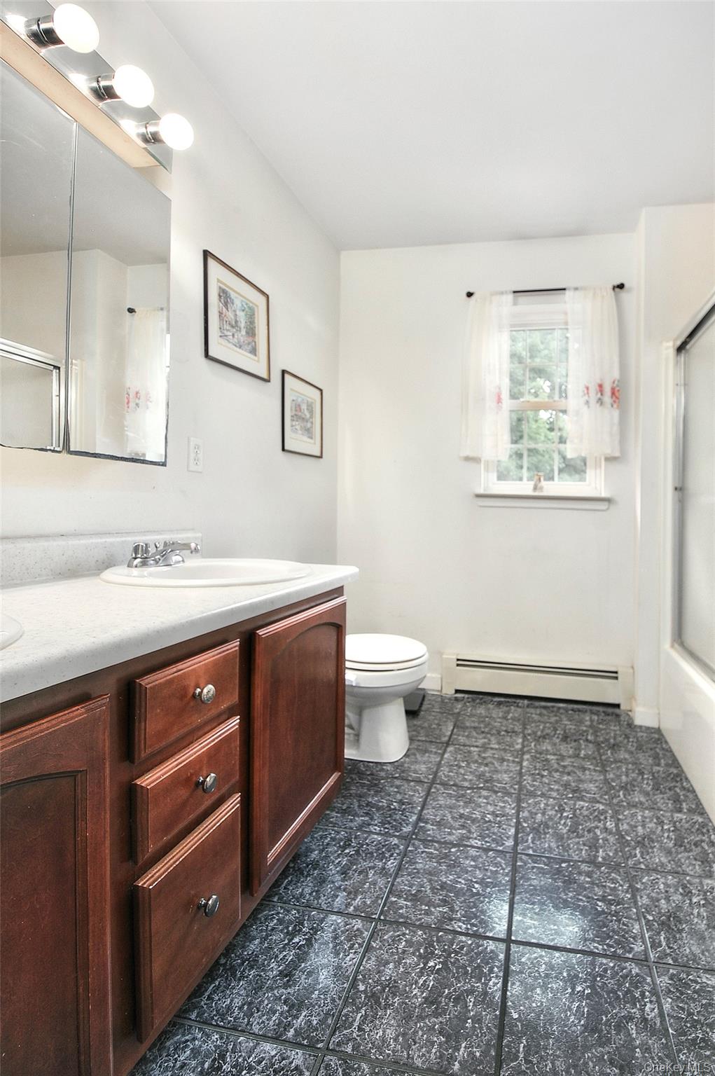 7 Frances Lane – For Sale photo 34