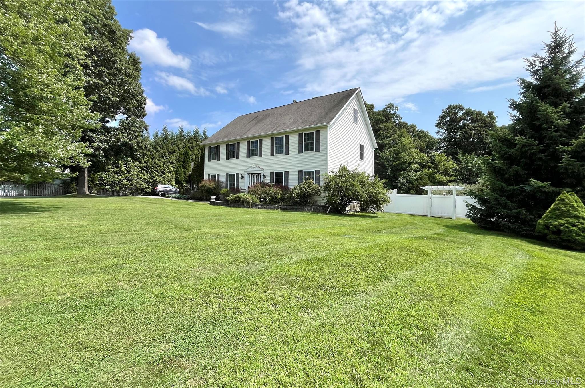 7 Frances Lane – For Sale photo 47