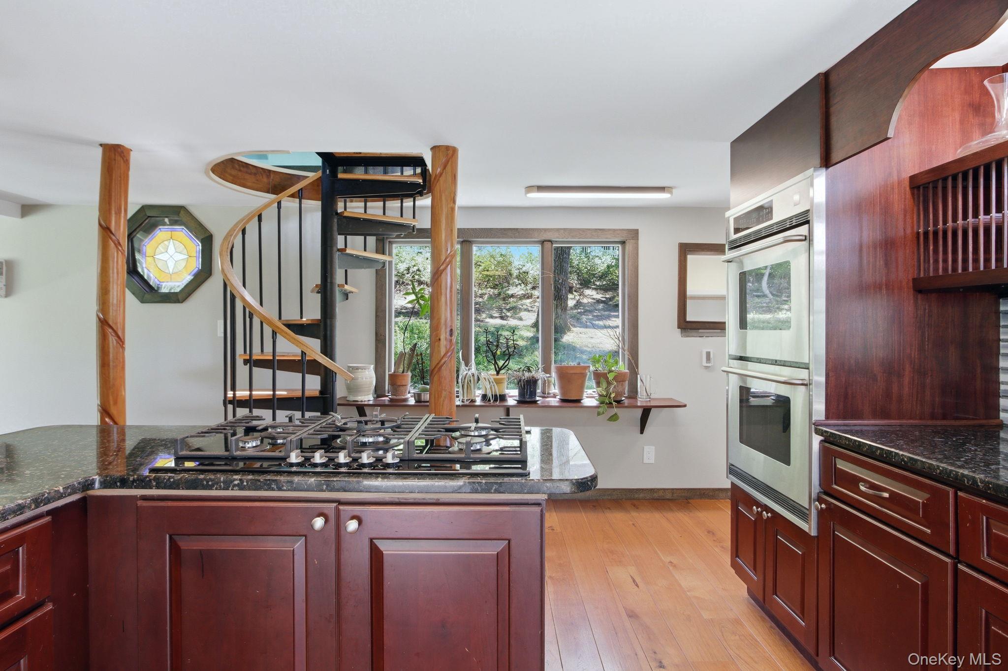 27 Rumsey Road – For Sale photo 7