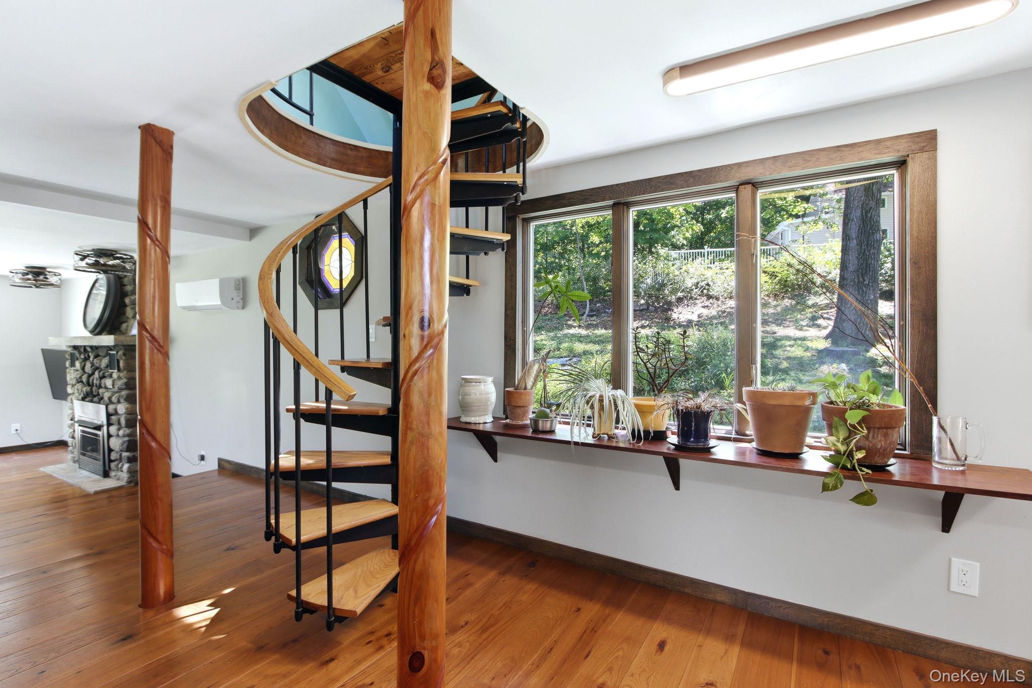 27 Rumsey Road – For Sale photo 9
