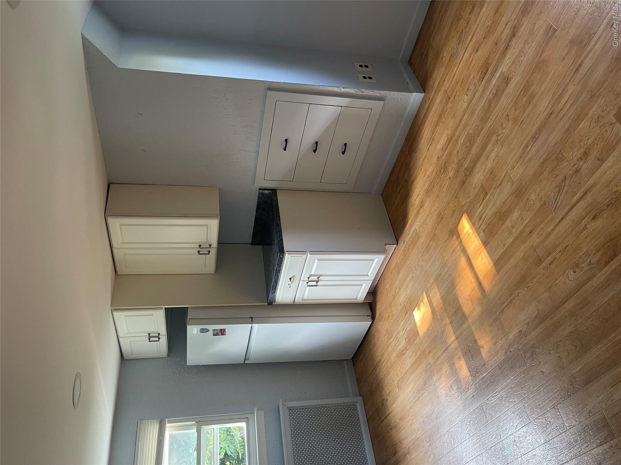 140 Nassau Avenue, Unit #2 photo 3