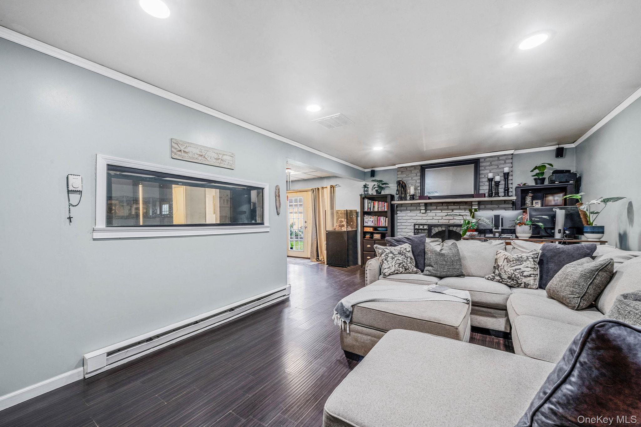 37 Main Avenue – For Sale photo 6