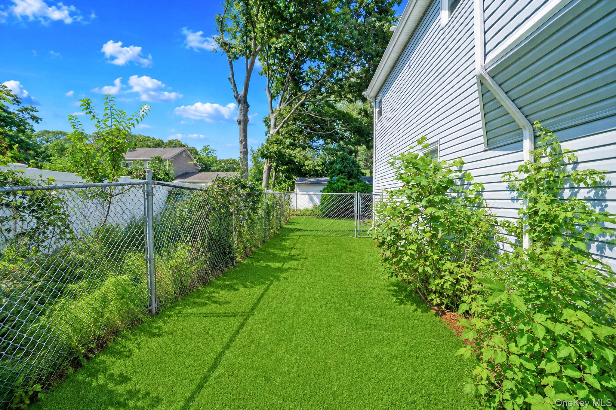 37 Main Avenue – For Sale photo 30