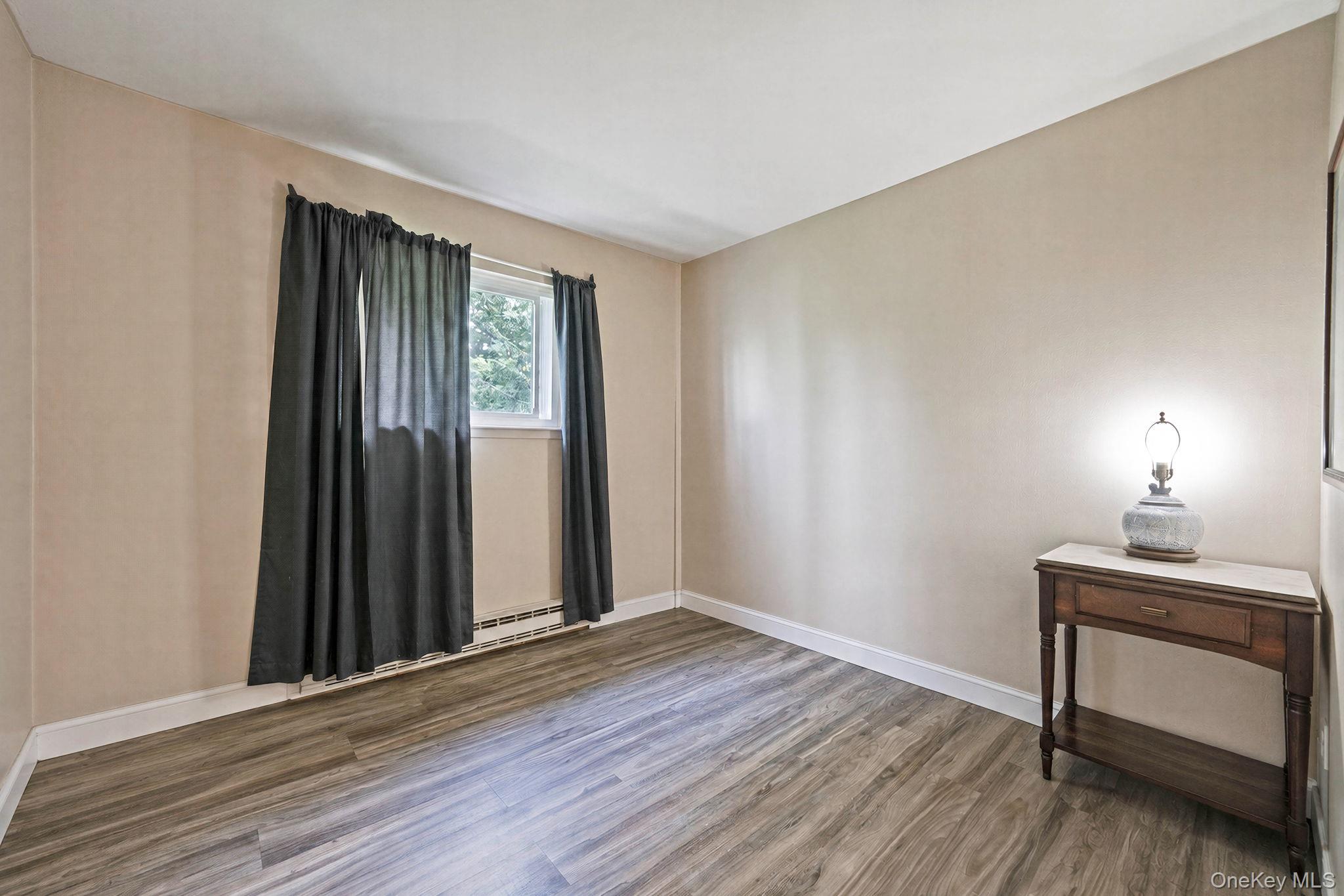 37 Main Avenue – For Sale photo 21