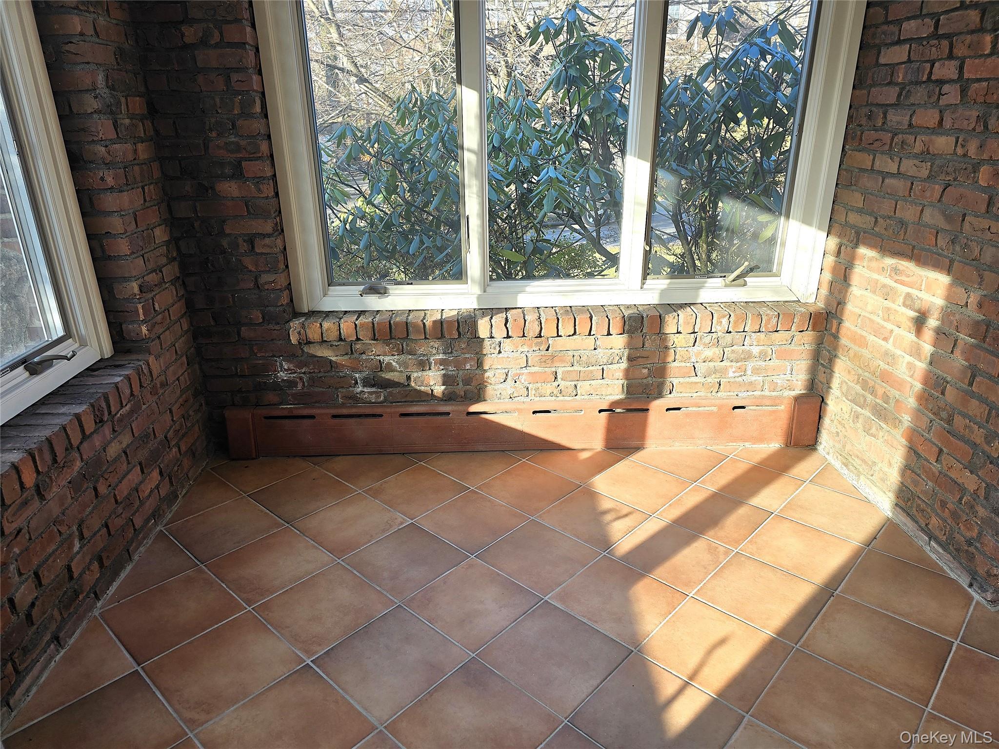 16 Bon Air Avenue – For Rent photo 11