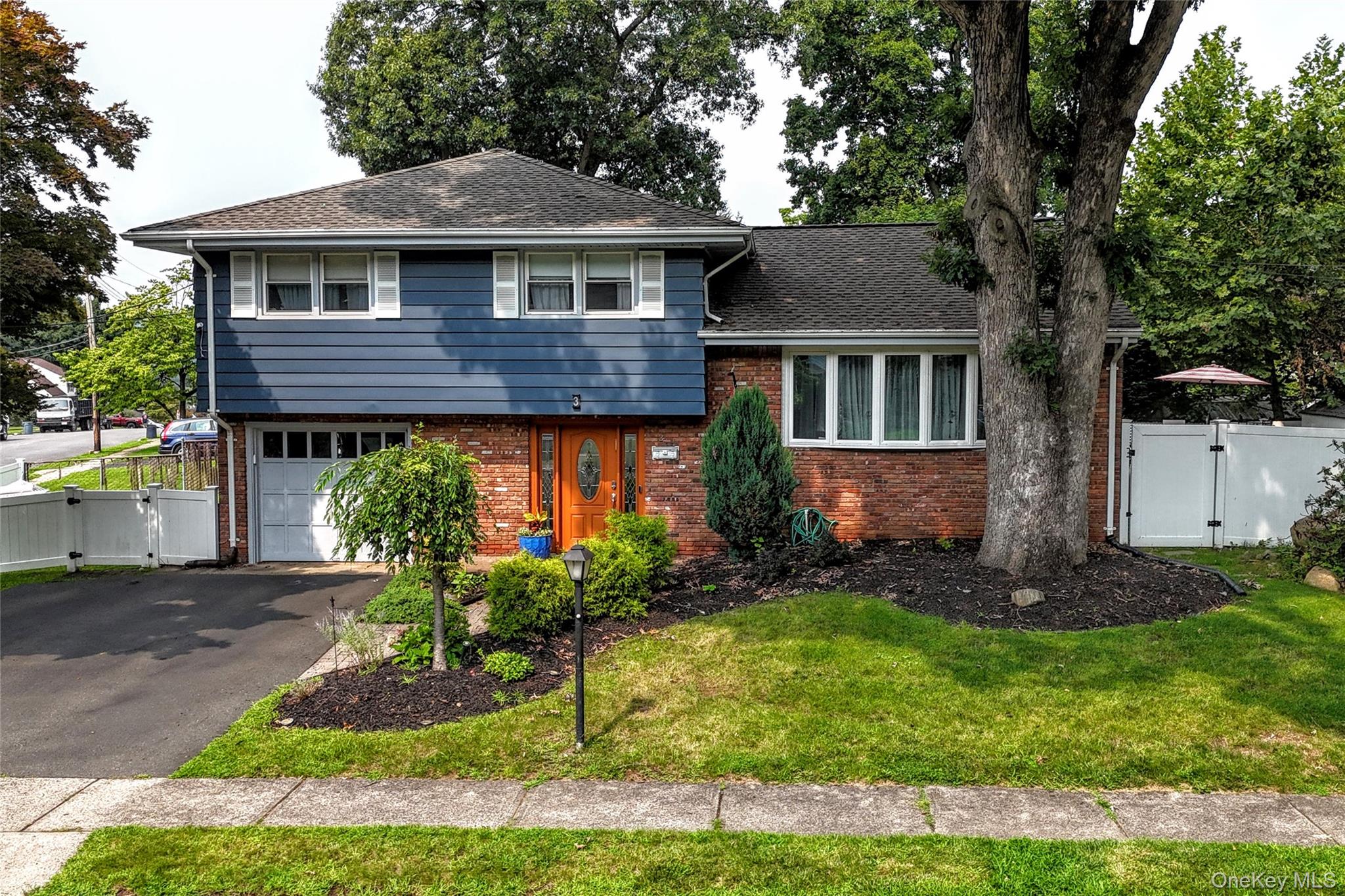 3 Forest Knoll Drive – For Sale