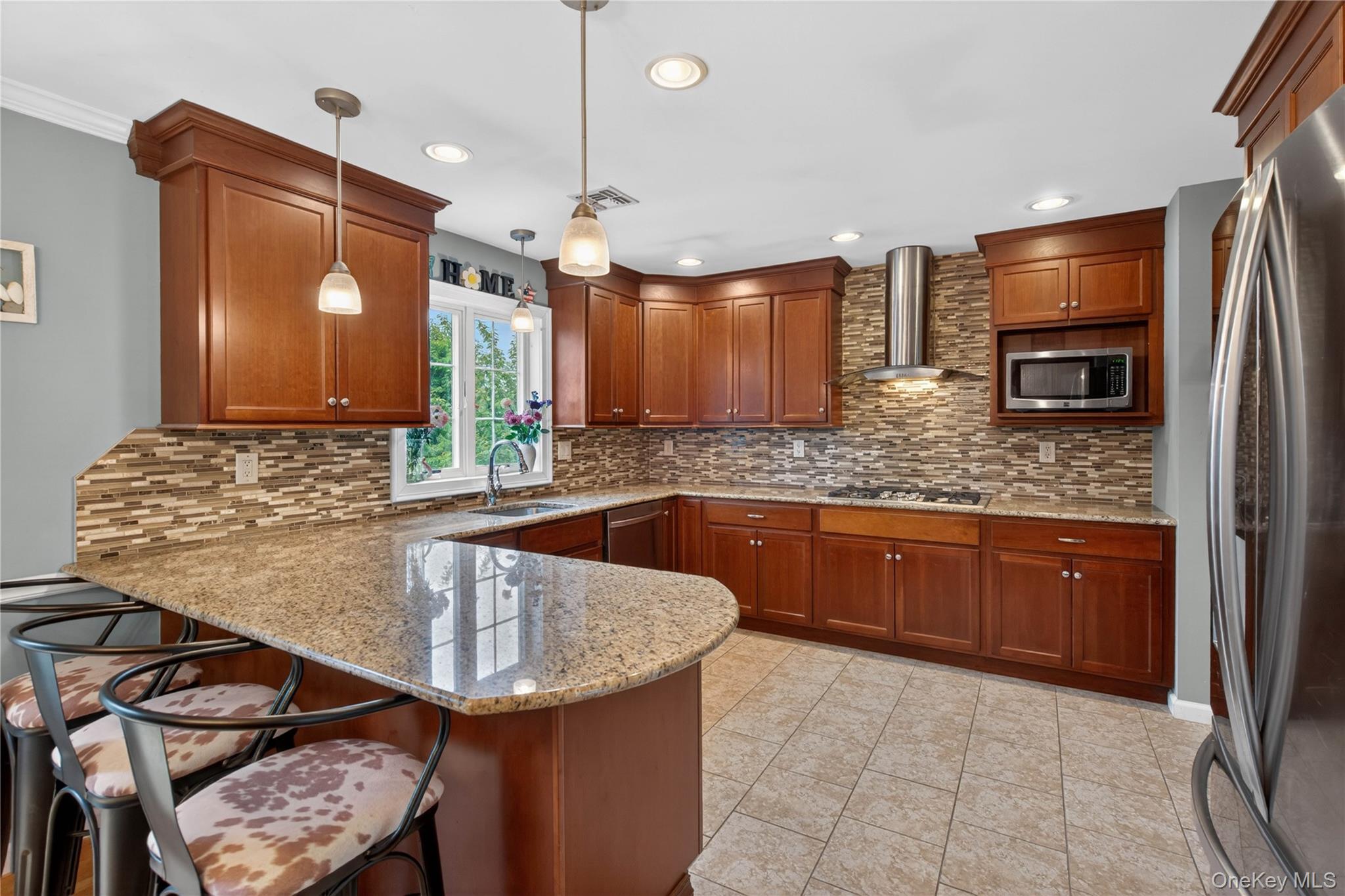 5 Columbia Circle – For Sale photo 7