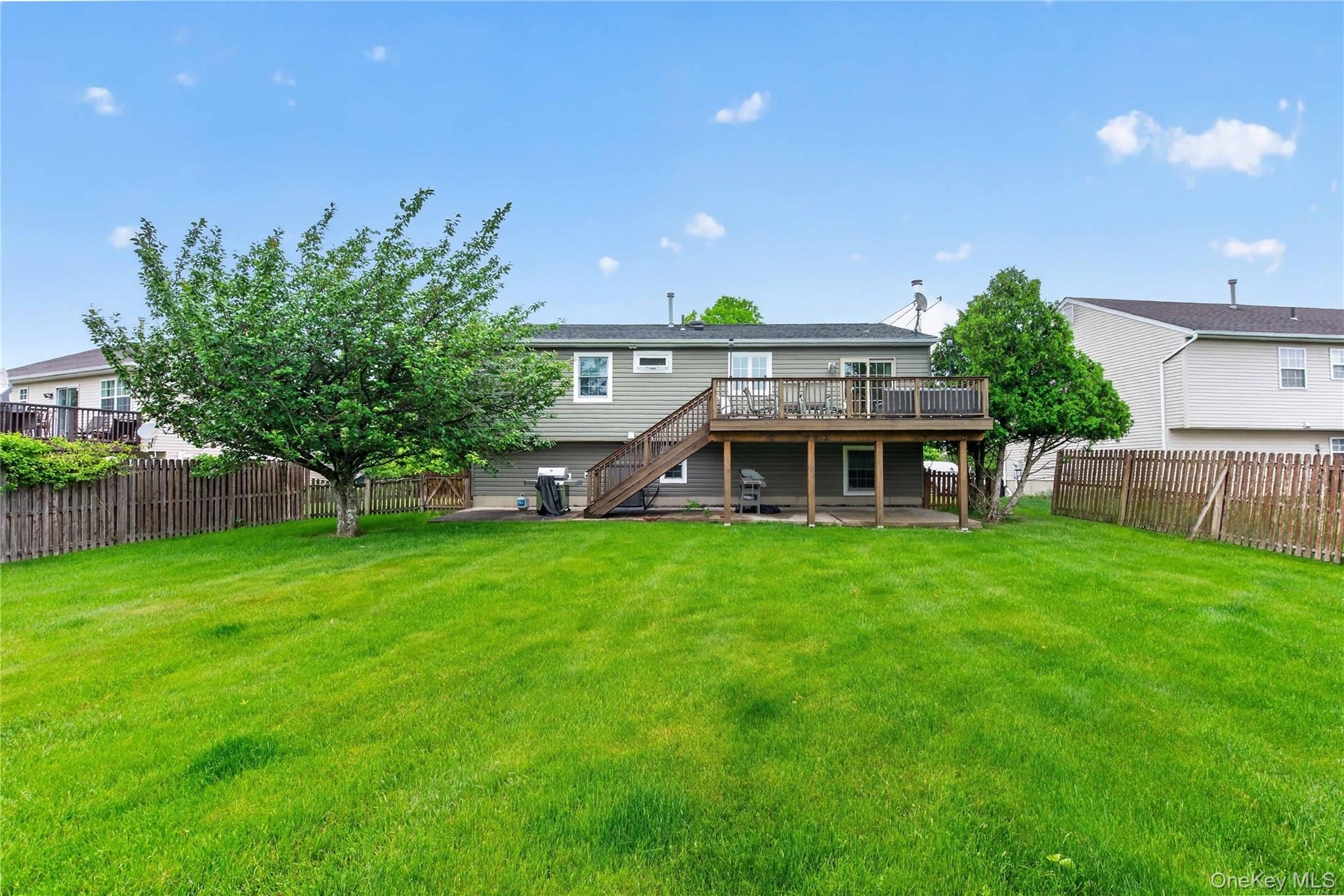 5 Columbia Circle – For Sale photo 32