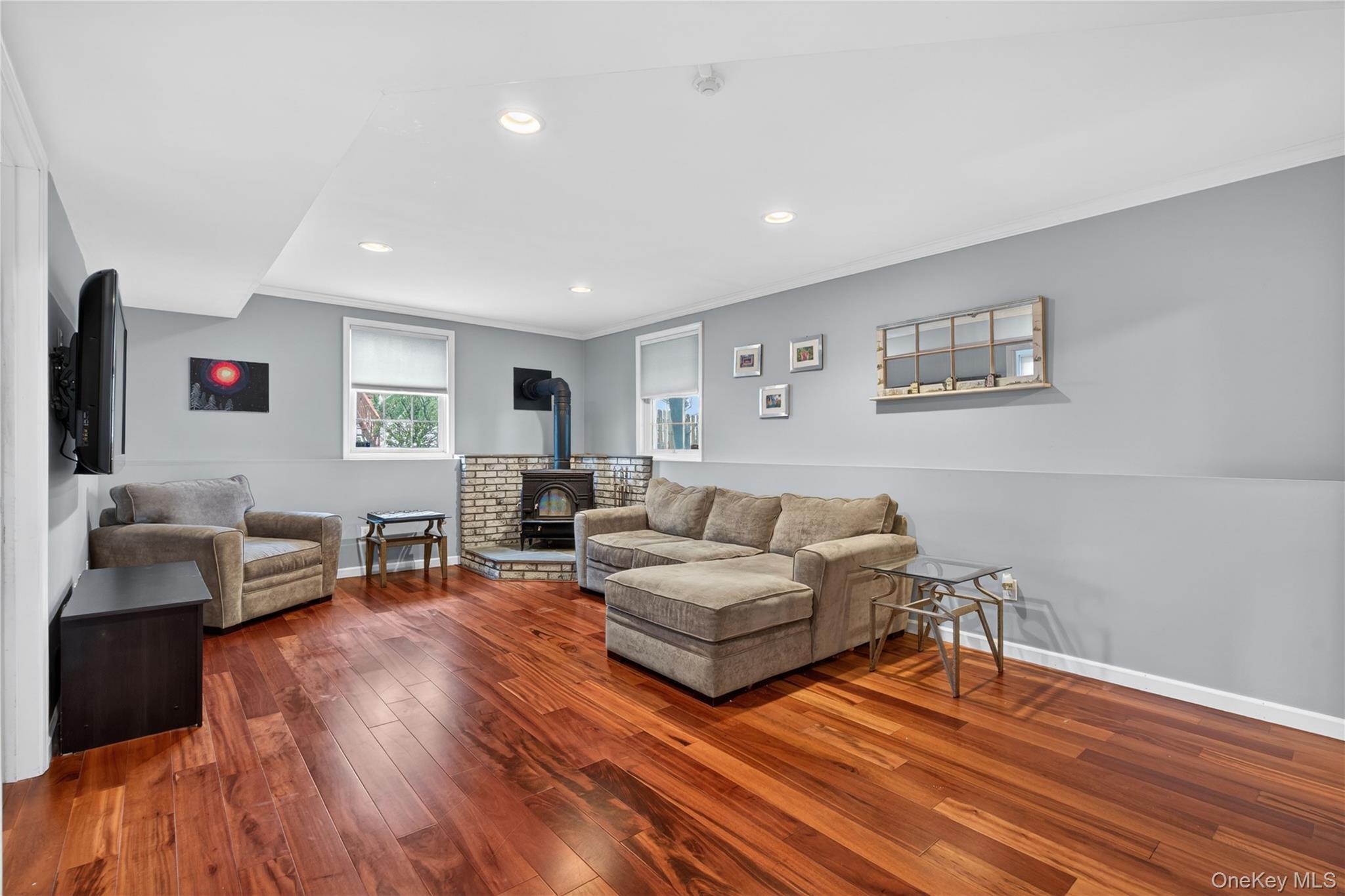 5 Columbia Circle – For Sale photo 18