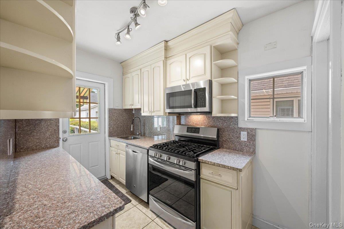 96 Capitol Avenue – For Sale photo 14
