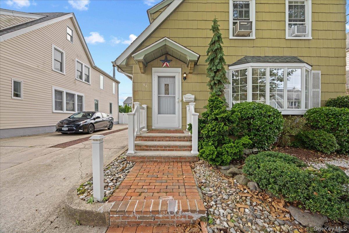 96 Capitol Avenue – For Sale photo 3