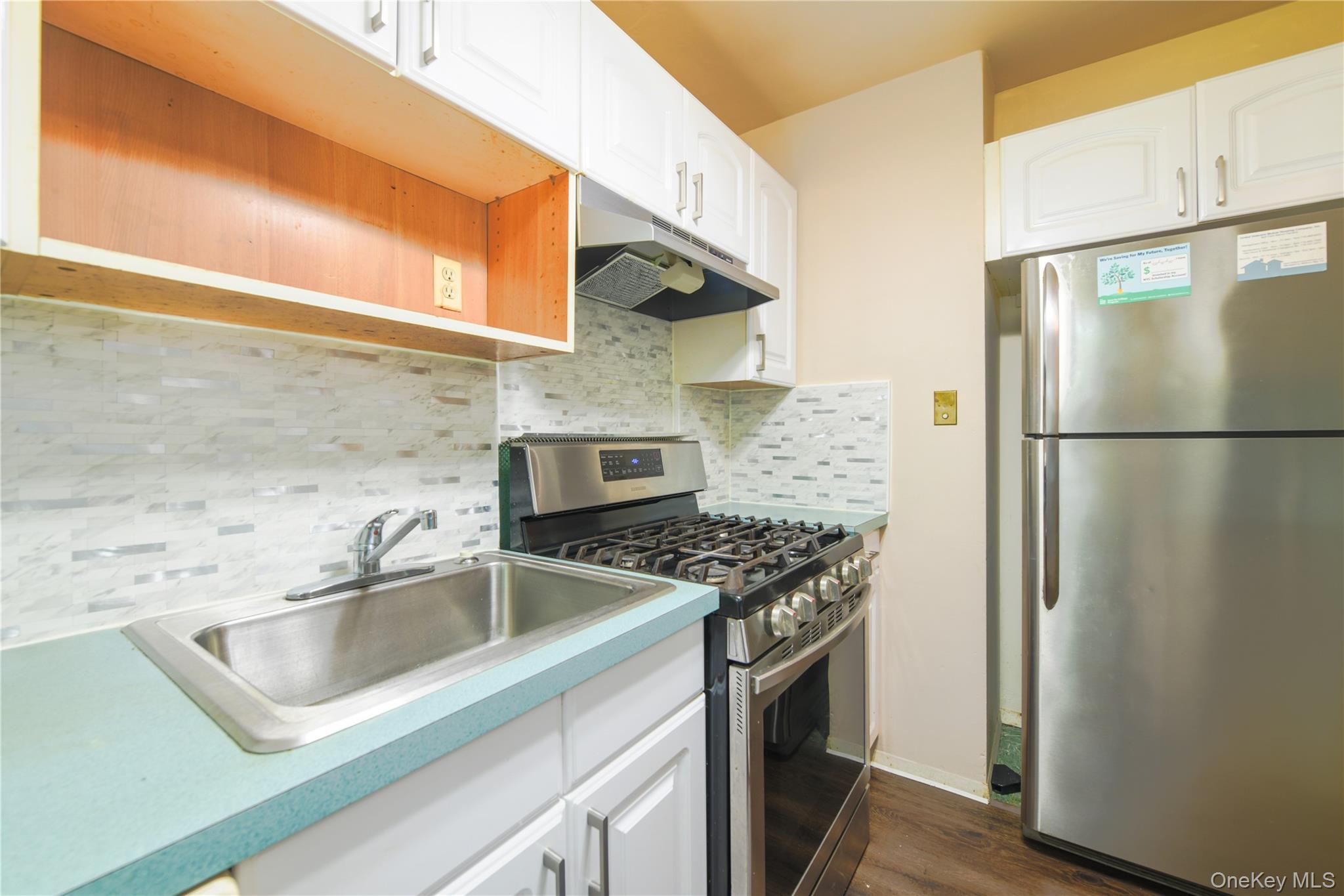 225-35 88 Avenue, Unit 42-9 photo 6