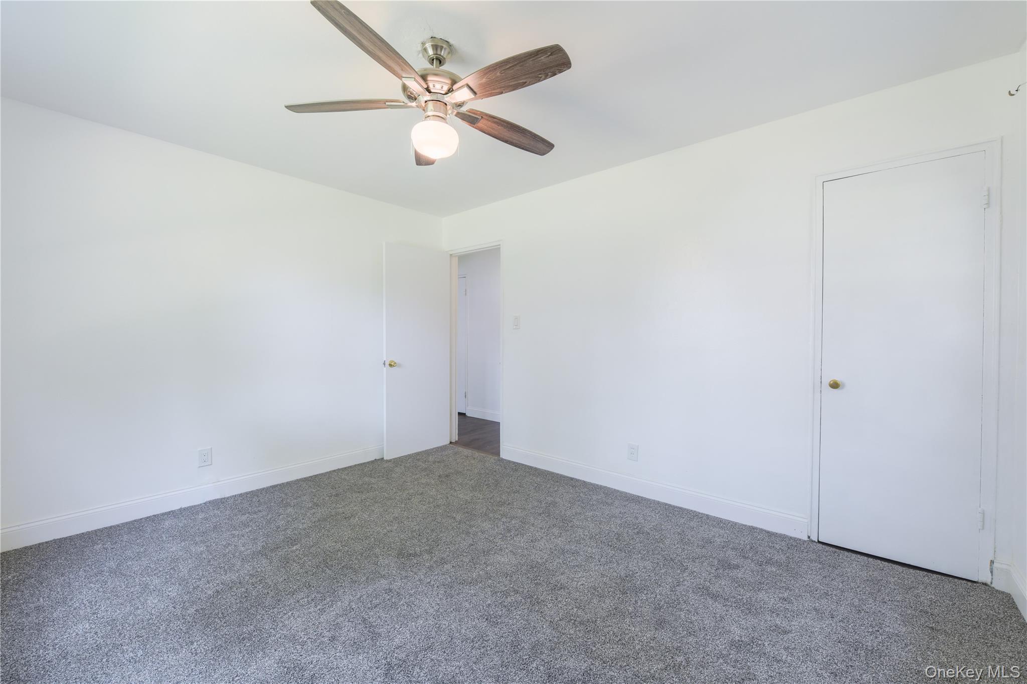 225-35 88 Avenue, Unit 42-9 photo 10