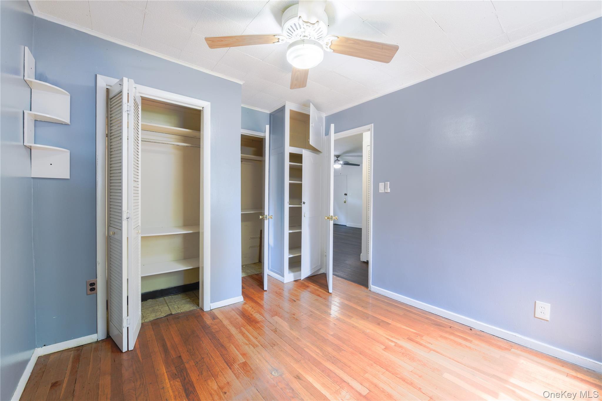 225-35 88 Avenue, Unit 42-9 photo 14