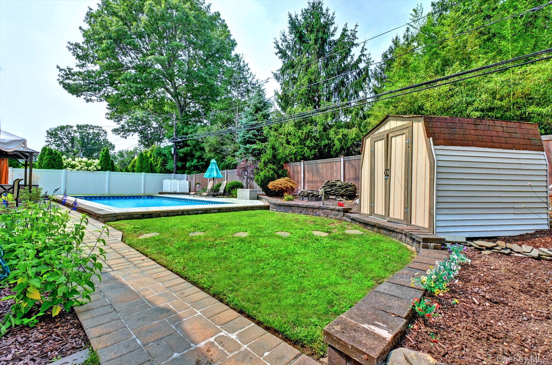116 Shenandoah Boulevard N – For Sale photo 30