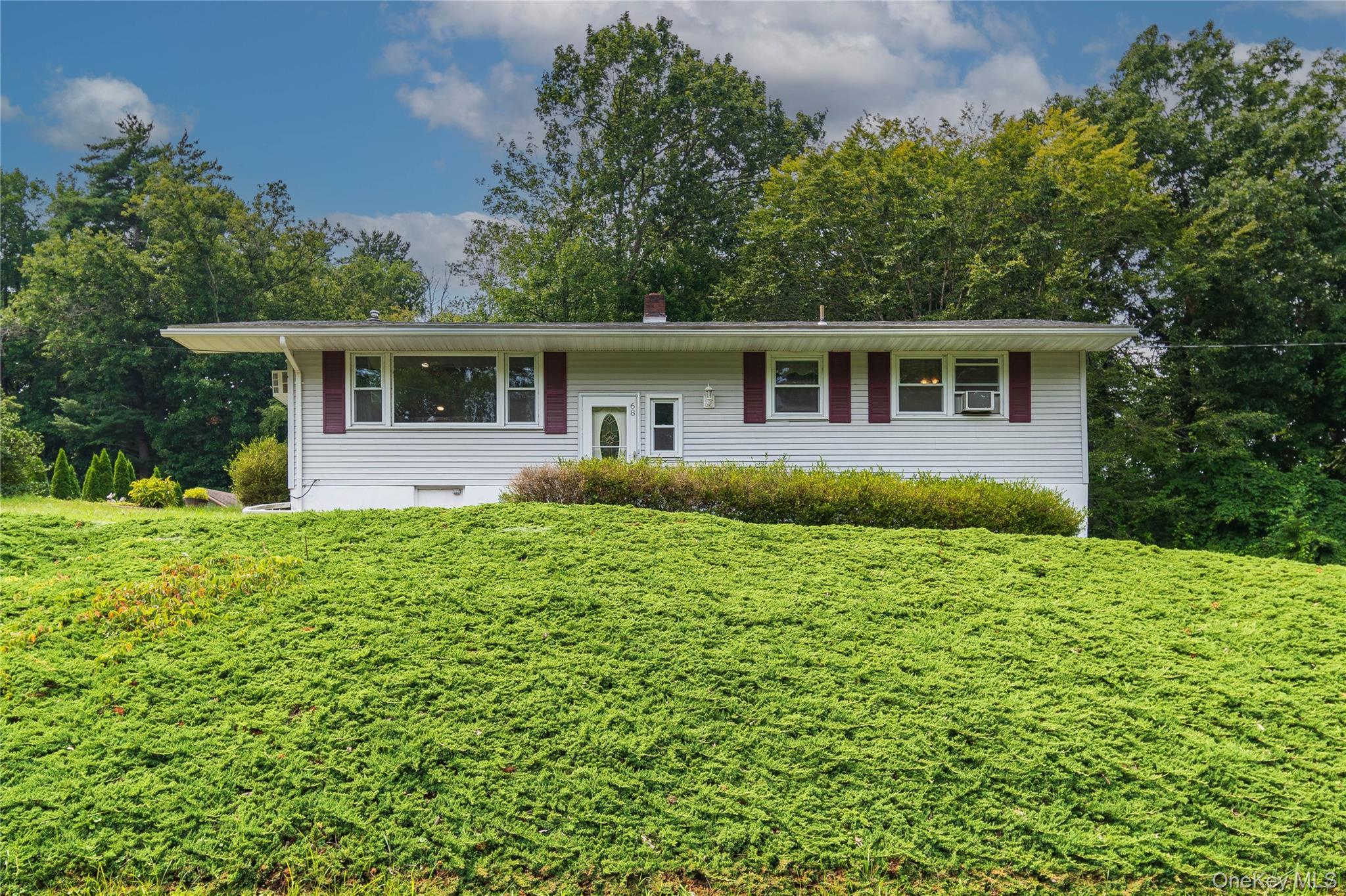 68 Parkcrest Drive – For Sale