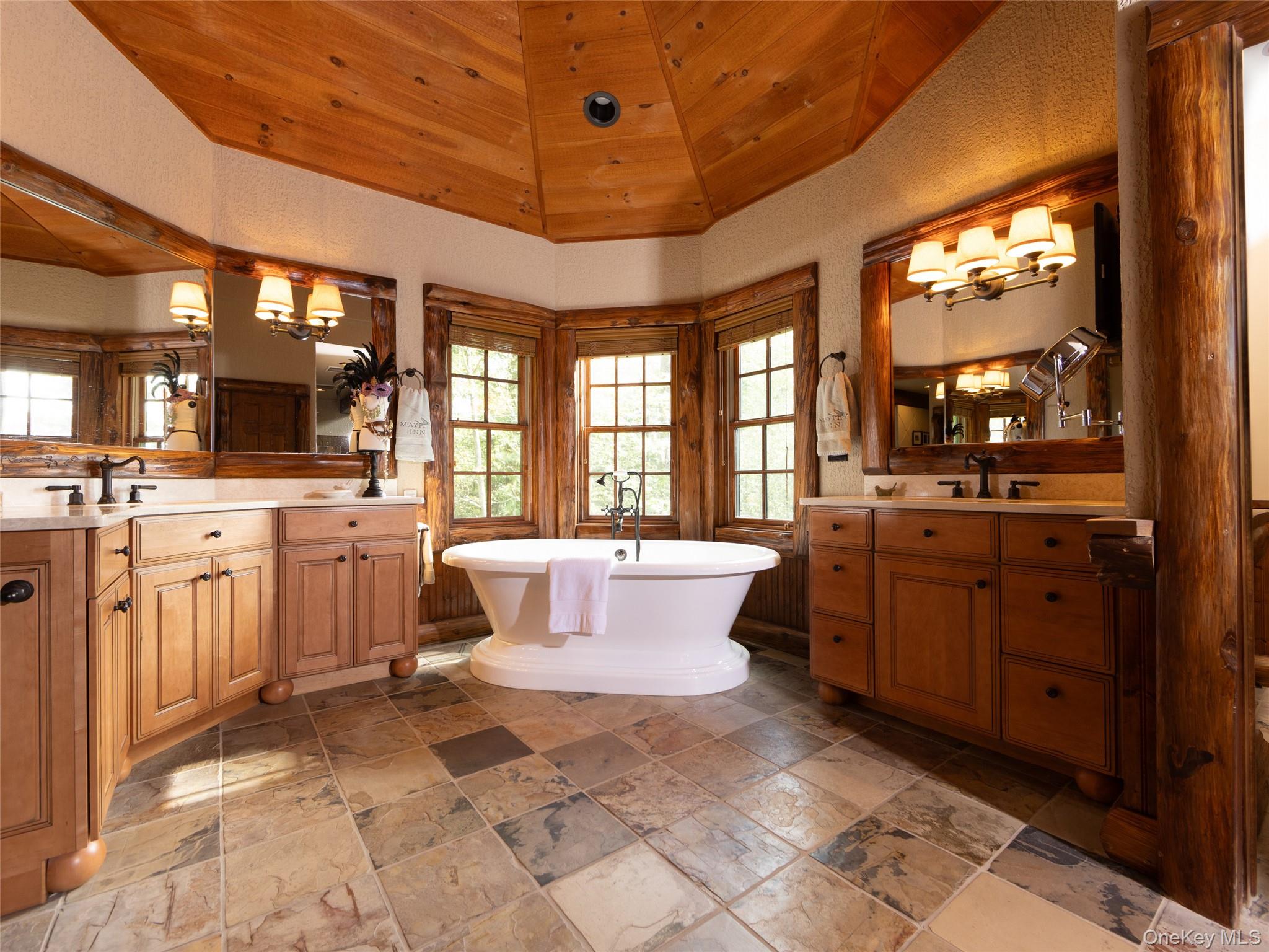 60 Top Ridge Trail – For Sale photo 21