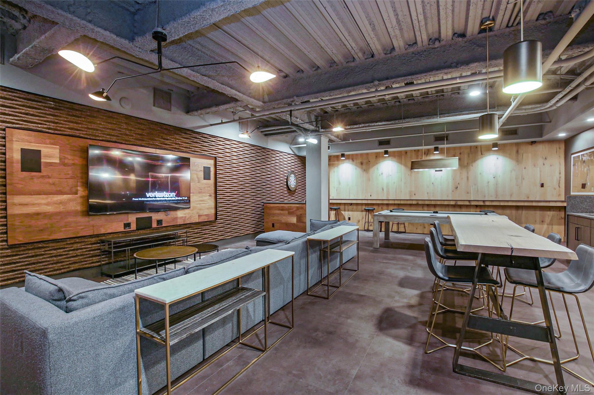 39 Washington Avenue, Unit 201 photo 11